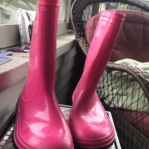 Rain boots